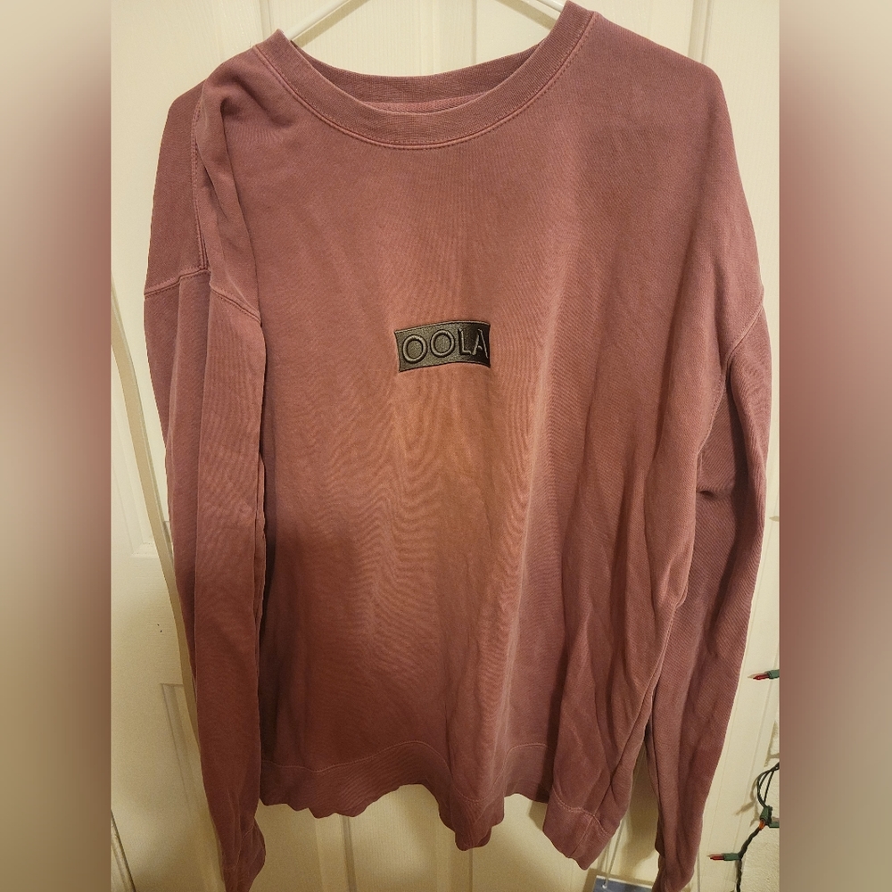 Oola crew neck sweatshirt